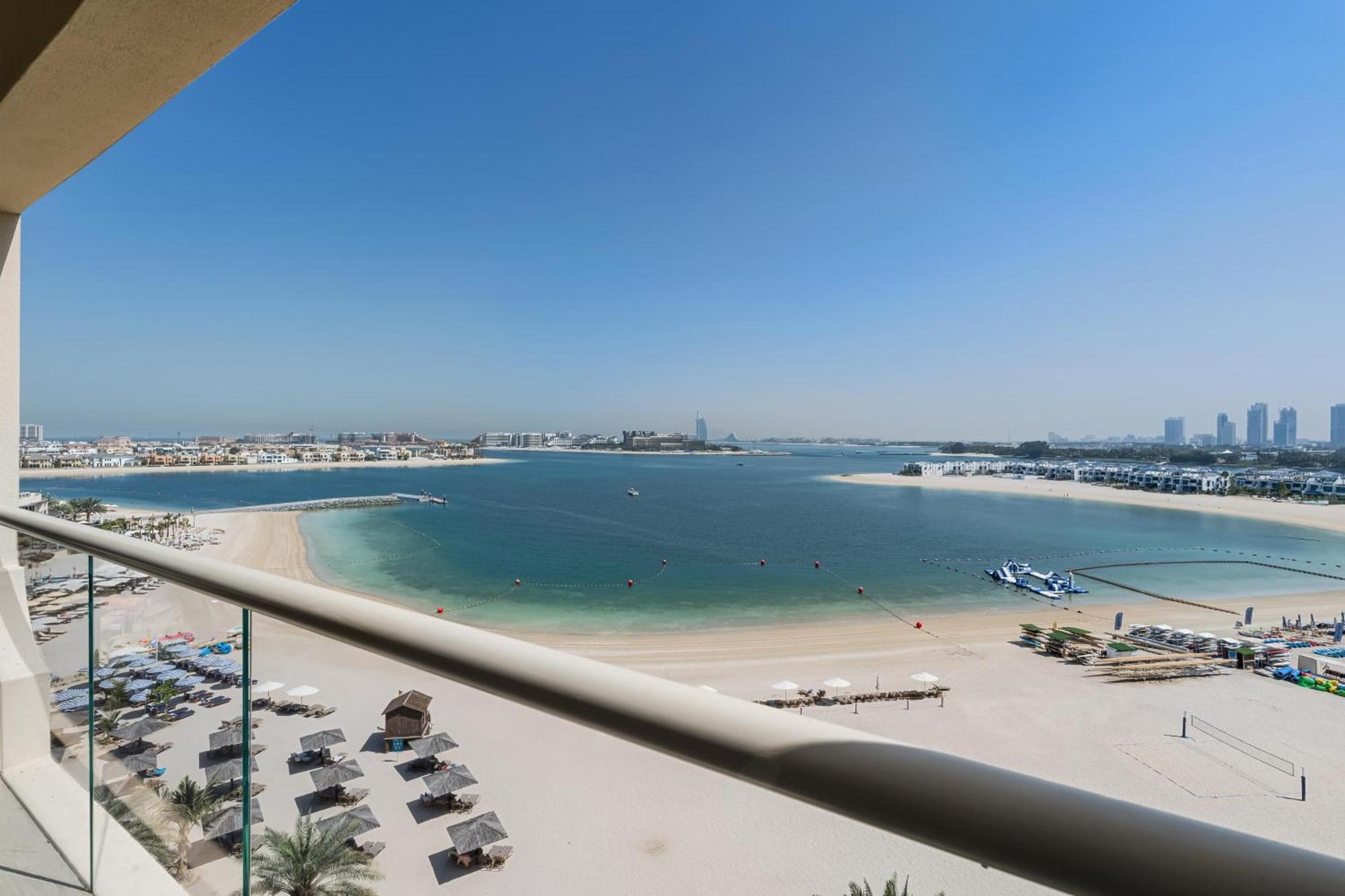 Apartment Private Beach 2 Bedroom Apartment With Panoramic Sea View And Pool Palm Jumeirah *