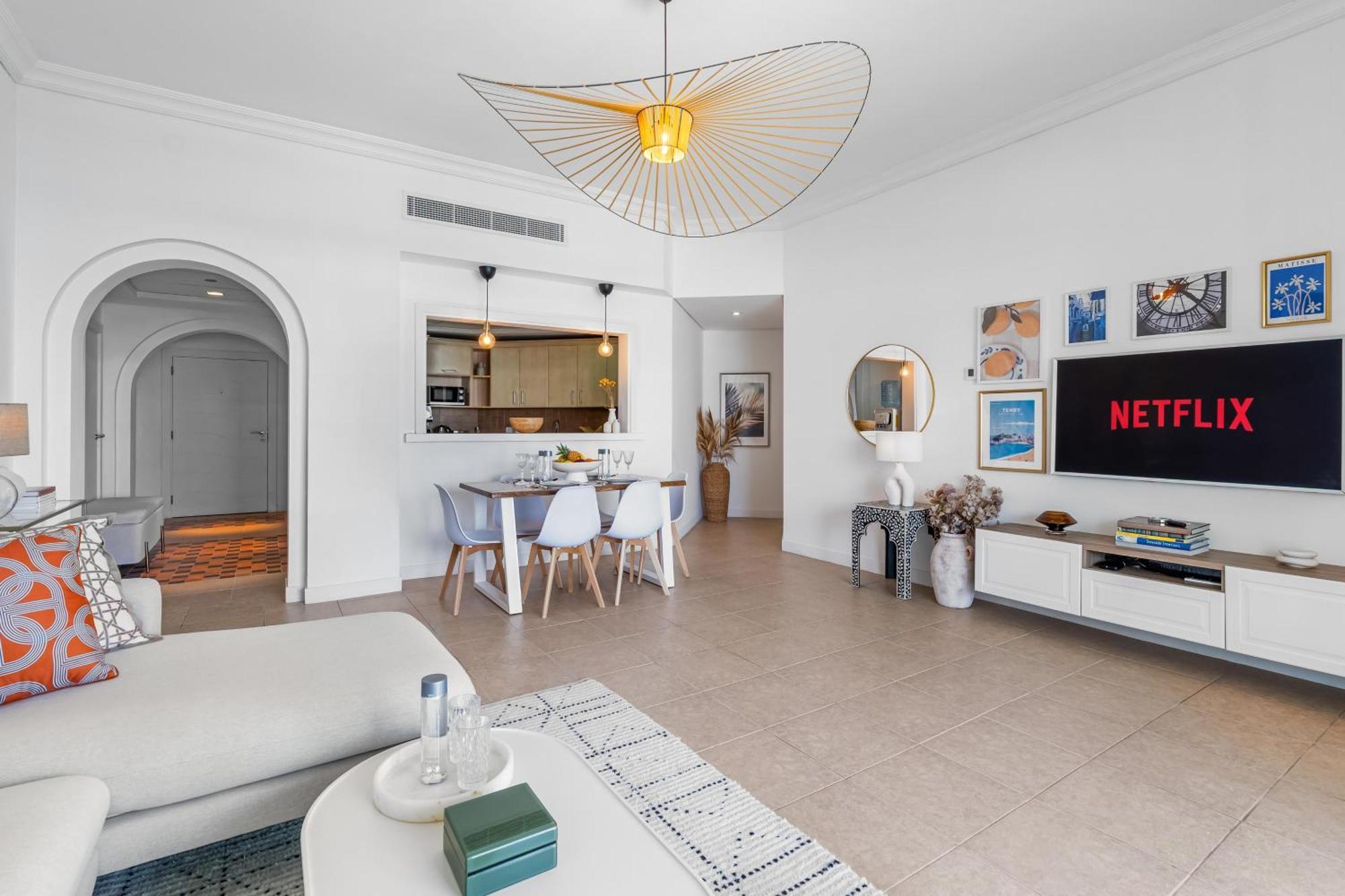 Private Beach 2 Bedroom Apartment With Panoramic Sea View And Pool Palm Jumeirah
